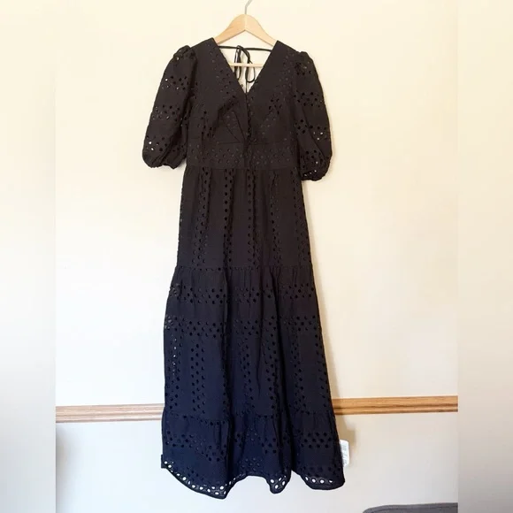 ASOS Black Plunge Eyelet Tiered Midi Dress - US8 NWT ASOS Black Plunge Eyelet Tiered Midi Dress - US8 NWT